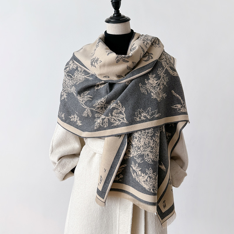 Cashmere Scarf - Damski szal w stylu vintage z